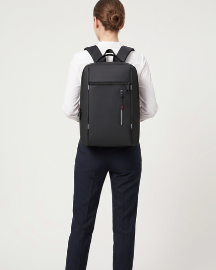 Sac à Dos Voyage Pro Noir - mannequin femme studio dos